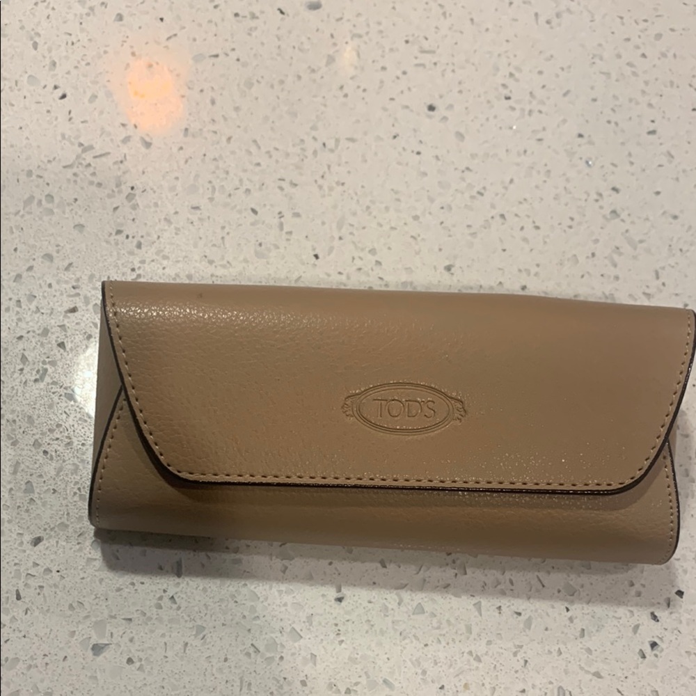 Tod's Sunglasses and Tan Leather Case - Picture 1 of 6